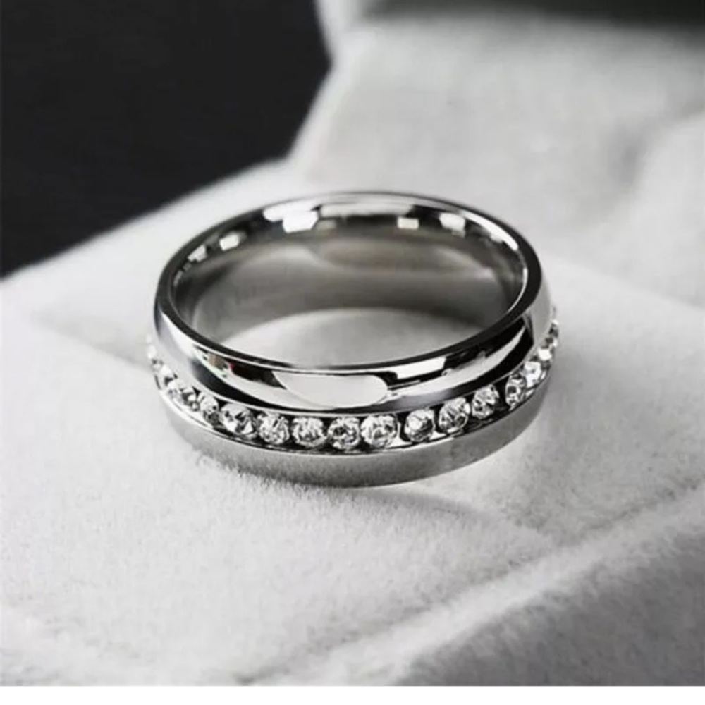 Men/Women Stainless Steel Ring Titanium Band - Picture 6 of 7